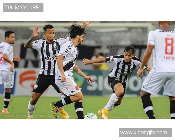 11月12日巴西国际迎战米内罗全力争胜展现球队实力与斗志 11月12日巴西国际迎战米内罗全力争胜展现球队实力与斗志