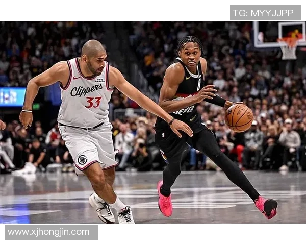 分明状况欠安，但快船仍是让状况显着下滑的锋线老将打了28分钟？